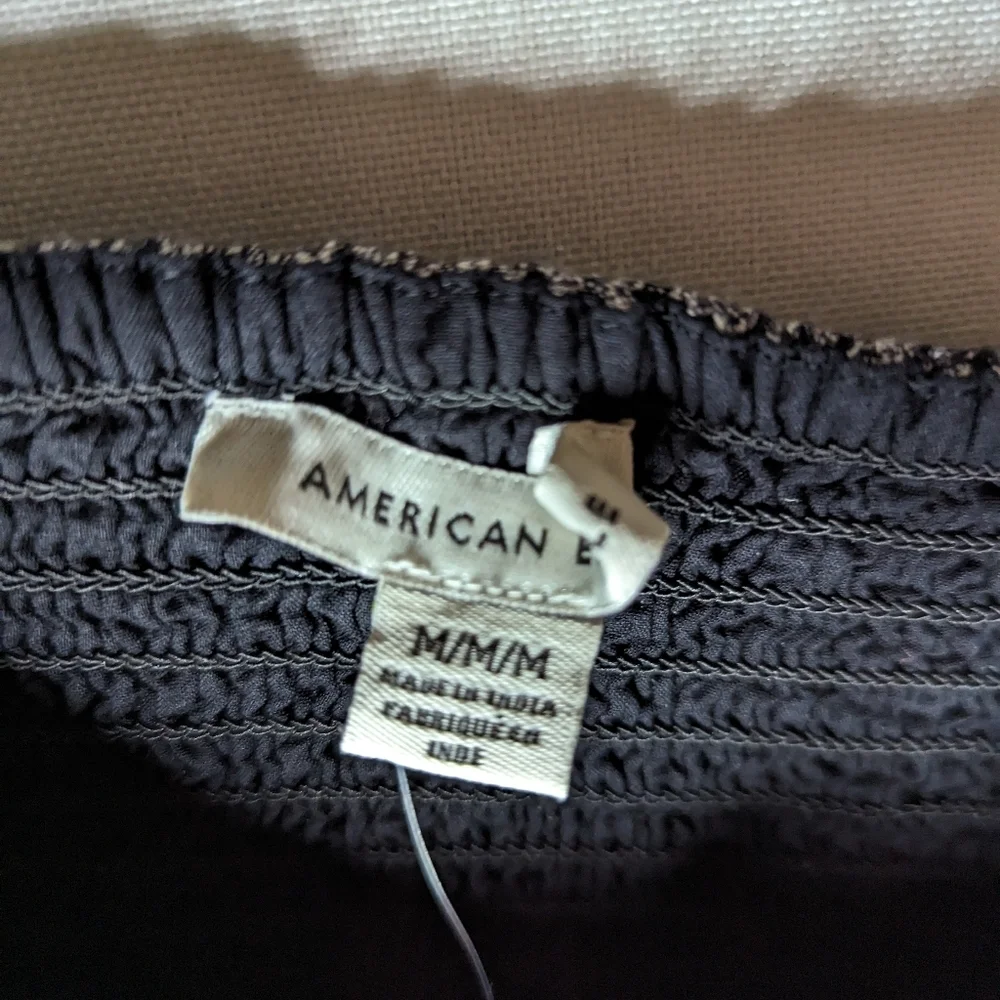 American Eagle NEW Black Plaid Square Neck Tank Crop Top Size Medium - Picture 4 of 9